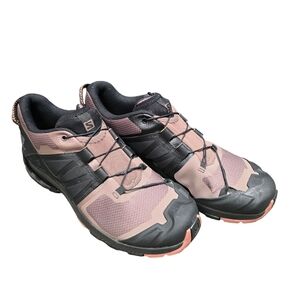 Salomon Women's Sneakers in Pink and Black